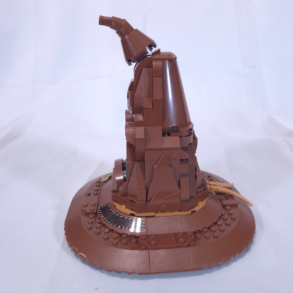LEGO Harry Potter 76429 Talking Sorting Hat with Voice Effect with Box & manual - Picture 9 of 10